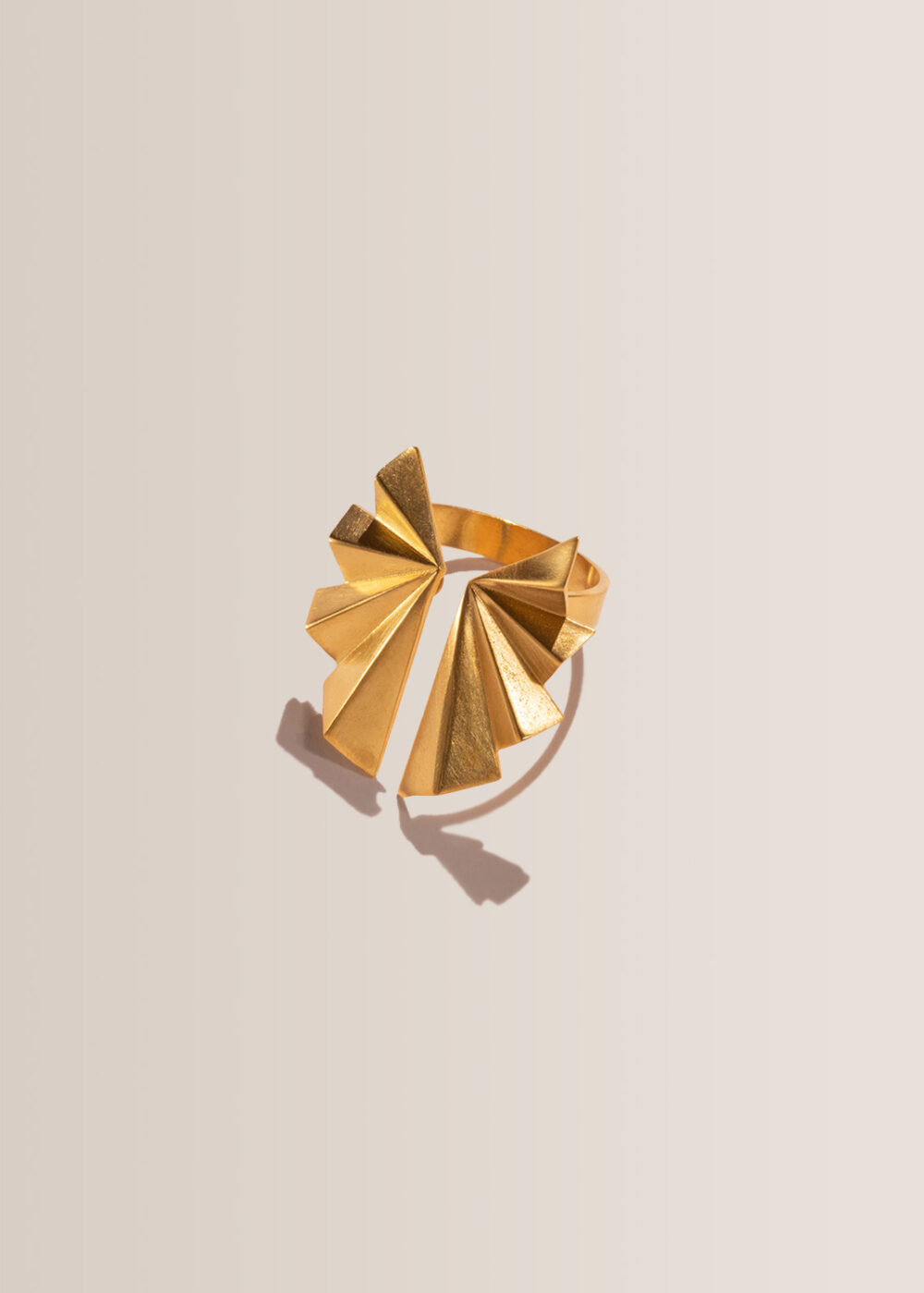 Fold-ring-gold-matt-gefaltet