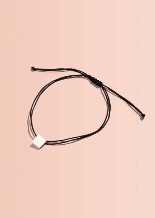 Calista Armband Quadrat Leder schwarz